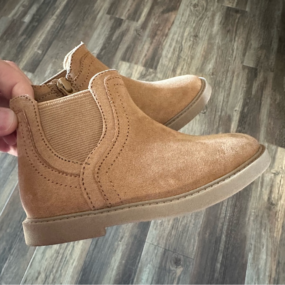 Tucker & Tate tan suede boots toddler size 7 Nordstrom booties zipper side